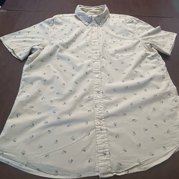 Sonoma Men’s Short Sleeve Shirt Casual Whimsy Lemonade/Cocktail Design - Picture 3 of 10